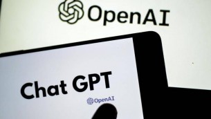 ChatGpt: "Tuo marito ti tradisce"