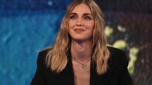 Chiara Ferragni, dal fazzoletto agli errori grammaticali: "strategia vincente" da Fazio