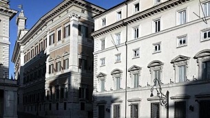 chigi_800x600_4_2