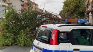 Ciclone Circe spazza l'Italia, stop estate: meteo oggi e allerta maltempo