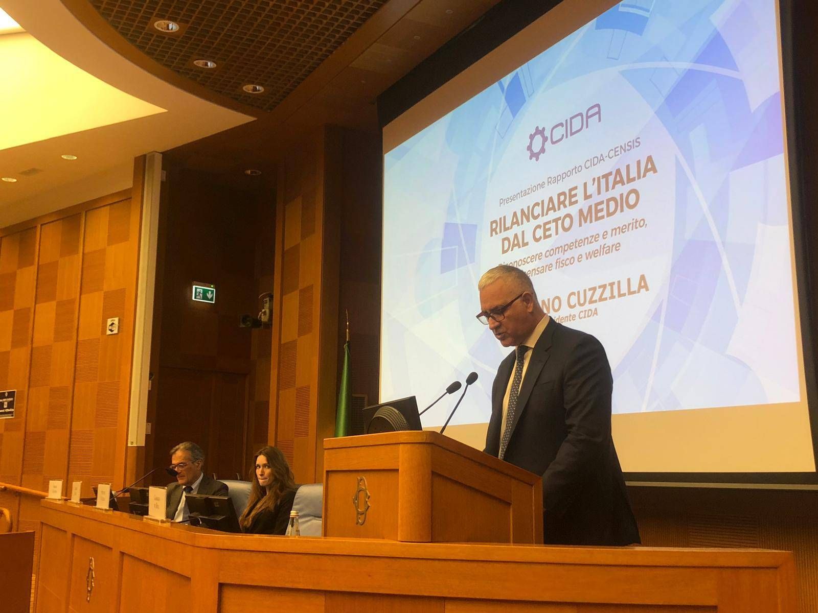 Cida-Censis: "Il 70% degli italiani chiede meno tasse su redditi lordi"
