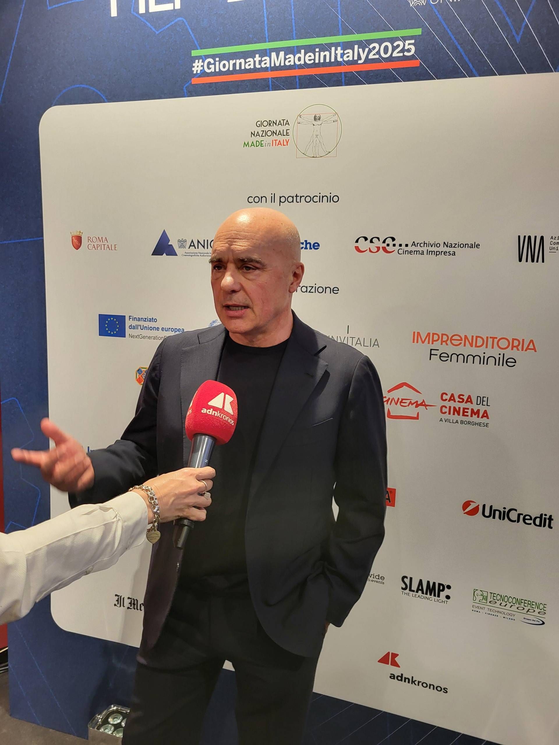 Cinema, Luca Zingaretti: "Discreto esercizio per un regista condensare in uno spot tanti contenuti"