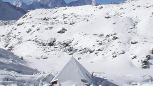 Clima, scoperto fenomeno sorprendente sui ghiacciai dell'Himalaya