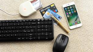Come fare lo Spid: online, alle Poste, da casa