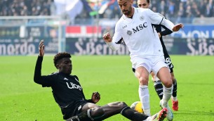 Como-Napoli 2-1, Diao stende gli azzurri e Inter sola in vetta