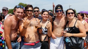 Concerti d'estate, tra caldo acquazzoni, zanzare e virus: ecco come sopravvivere