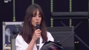 Concerto 1 maggio, Ambra commossa per Lorenzo: "Morto di lavoro" - Video