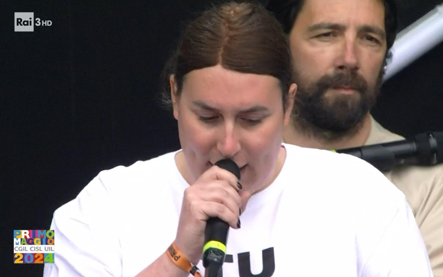 Concerto primo maggio, Elisa sul palco: "Io trans, sbagliata per la società"