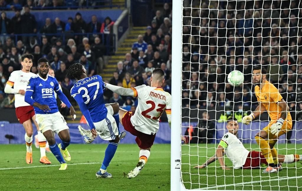 Conference League, Leicester-Roma 1-1 in semifinale andata