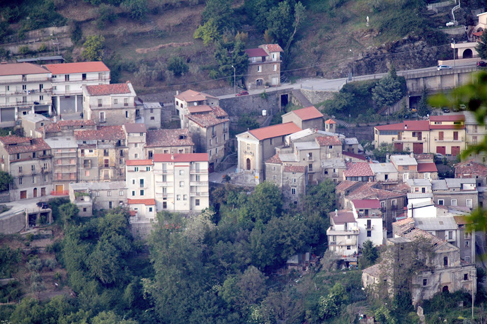 Uno scorcio di Conflenti superiore