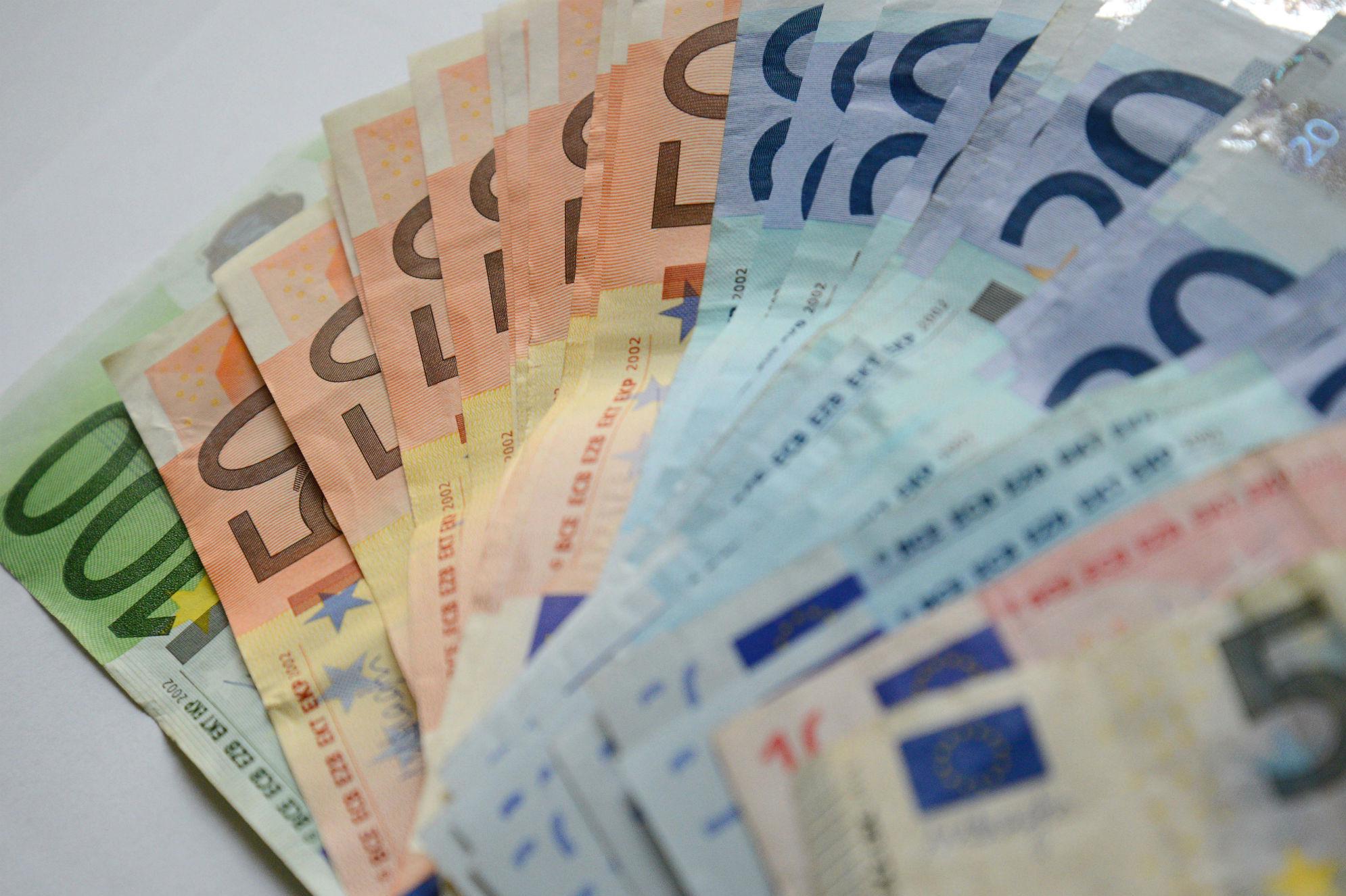 Contanti 2022, limite prelievo: nuove regole da 1 gennaio