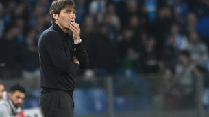 Conte festeggia: "Godiamoci lo scudetto