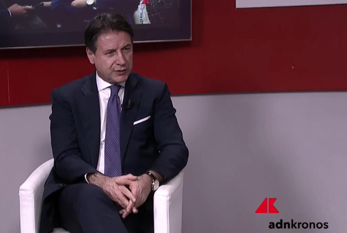 Conte: "Manovra mi convince, Draghi ha mantenuto impegno su rdc"