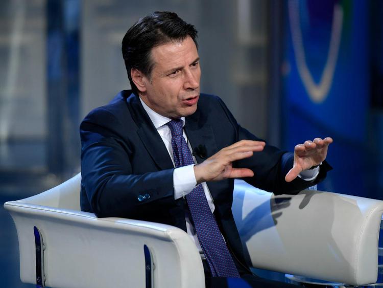 Conte: "Non voglio far cadere Draghi ma governo ci ascolti"