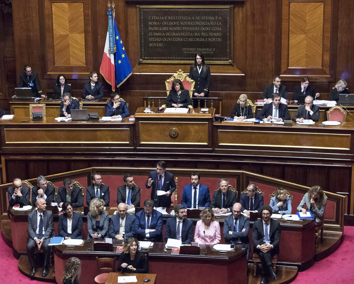 conte-parlamento