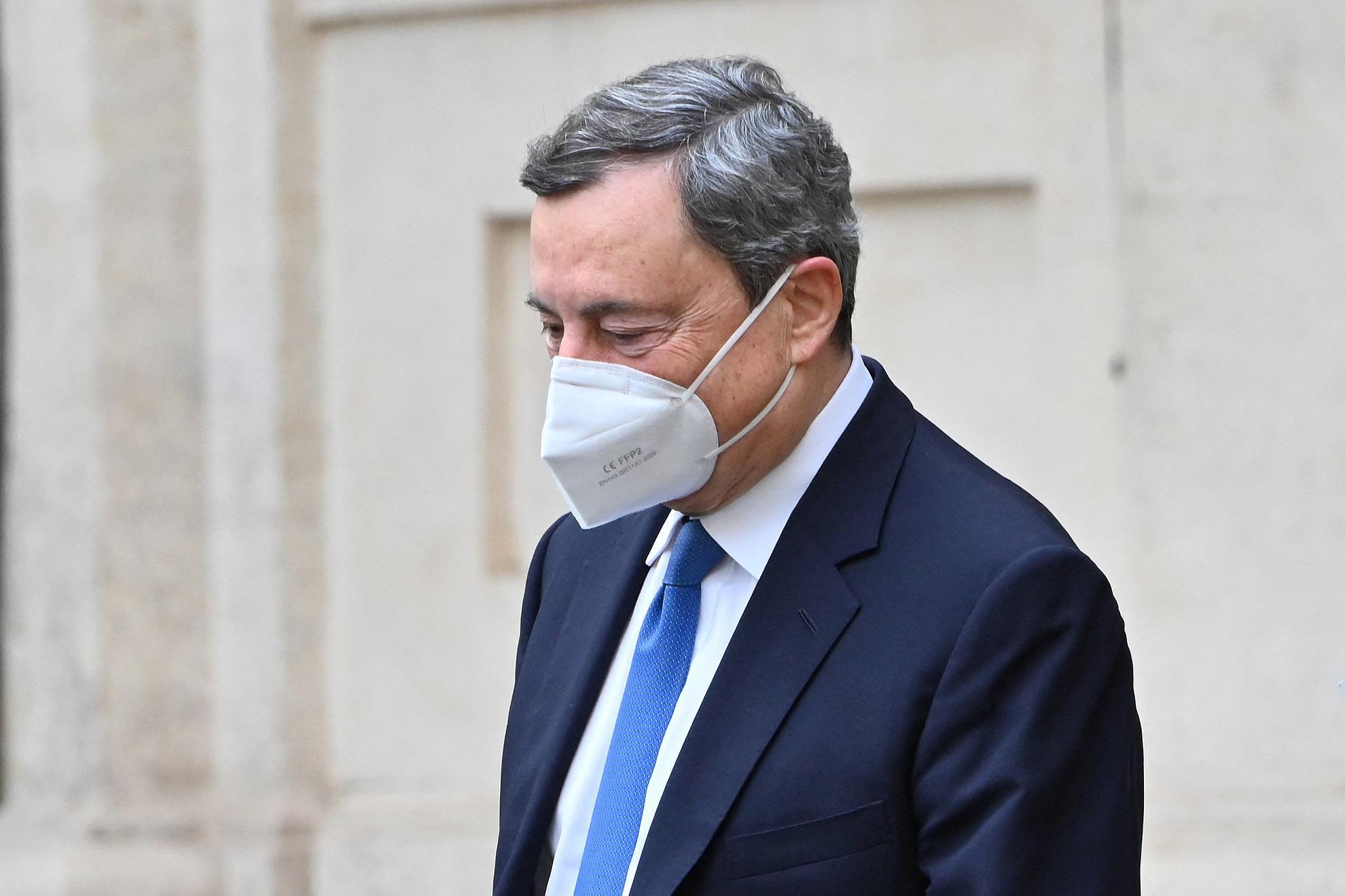 Coprifuoco Italia, la proposta di Draghi: subito alle 23