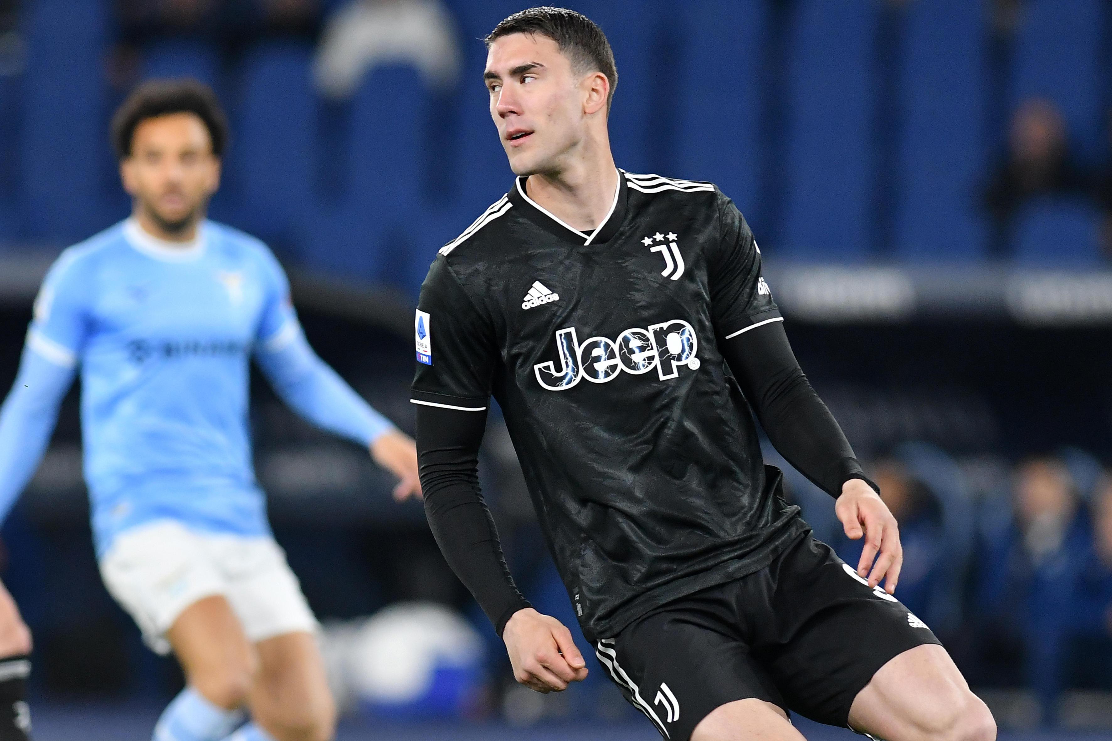 Cori razzisti contro Vlahovic, Daspo per 9 tifosi Atalanta