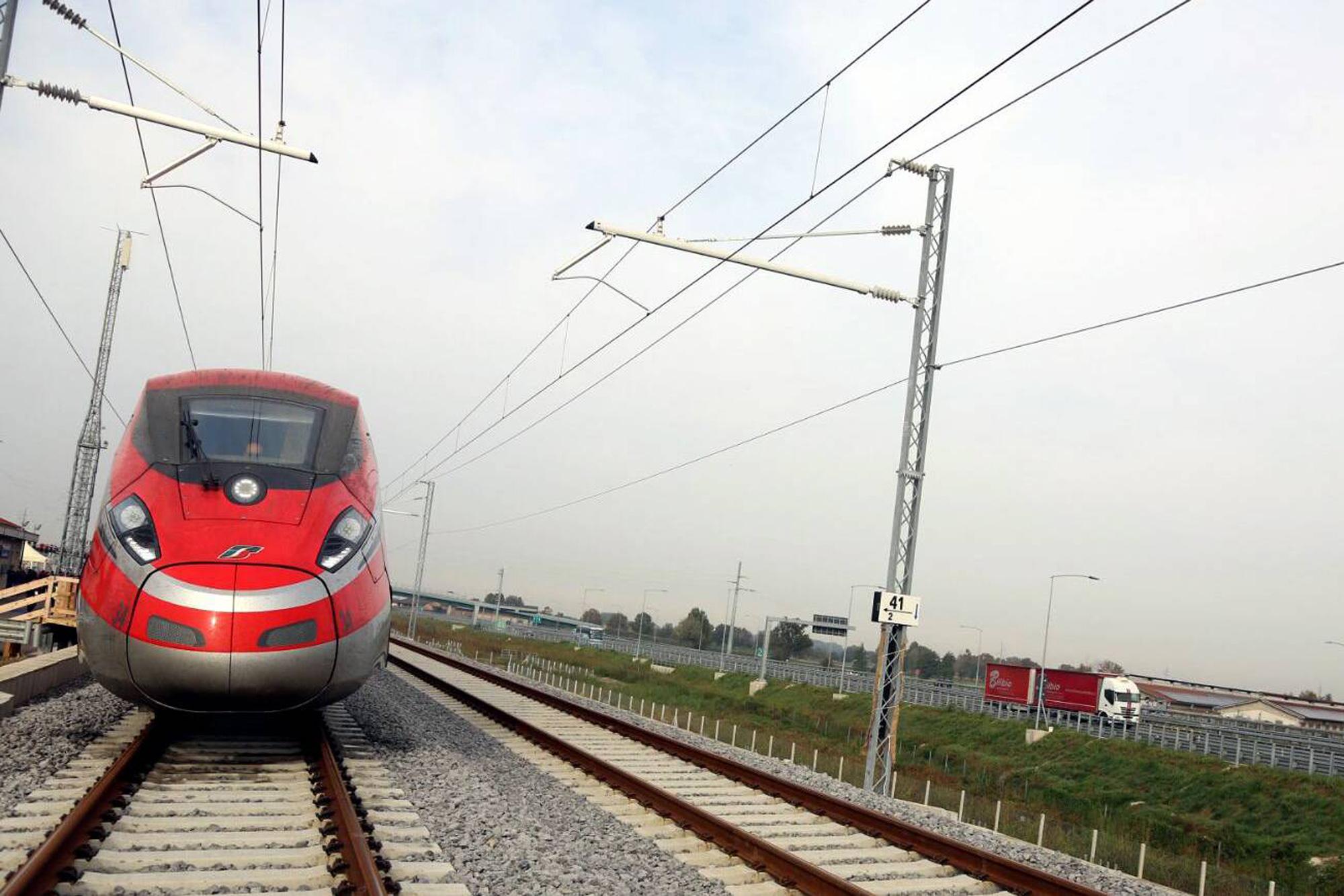 Corradi (Trenitalia): 'Venduti già 500 biglietti treno Roma-Parigi'