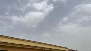 Cosa c'è veramente dietro il cielo giallo di questi giorni?