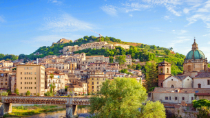 Uno scorcio del centro storico di Cosenza