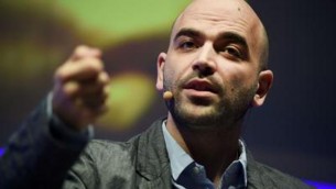 Cospito, Saviano: "Clan sfruttano scelta sbagliata dello Stato"