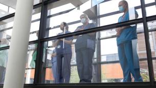Covid, 324 medici morti in Italia