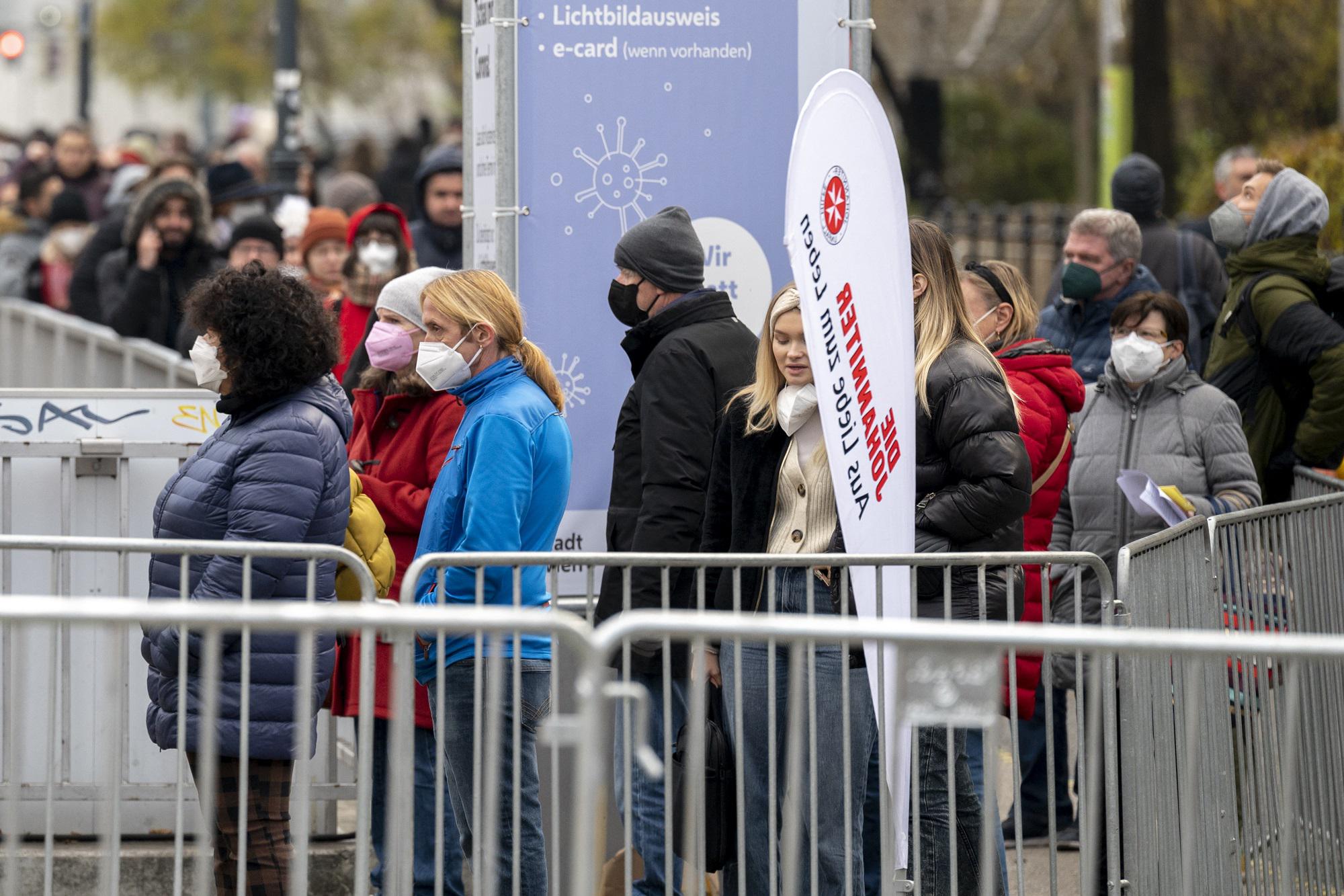 Covid Austria, lockdown da lunedì