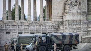 Covid Bergamo, famiglie vittime: "Da oggi si riscrive storia di strage"
