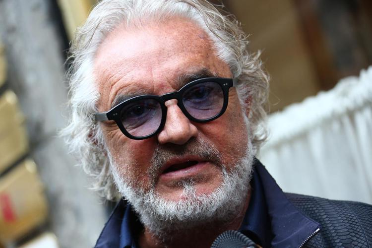 Covid, Briatore: "Tampone per Sardegna? Giustissimo, per isola è necessario"