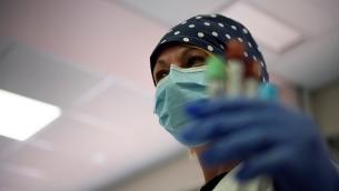Covid Calabria, 142 nuovi contagi e 1 morto: bollettino