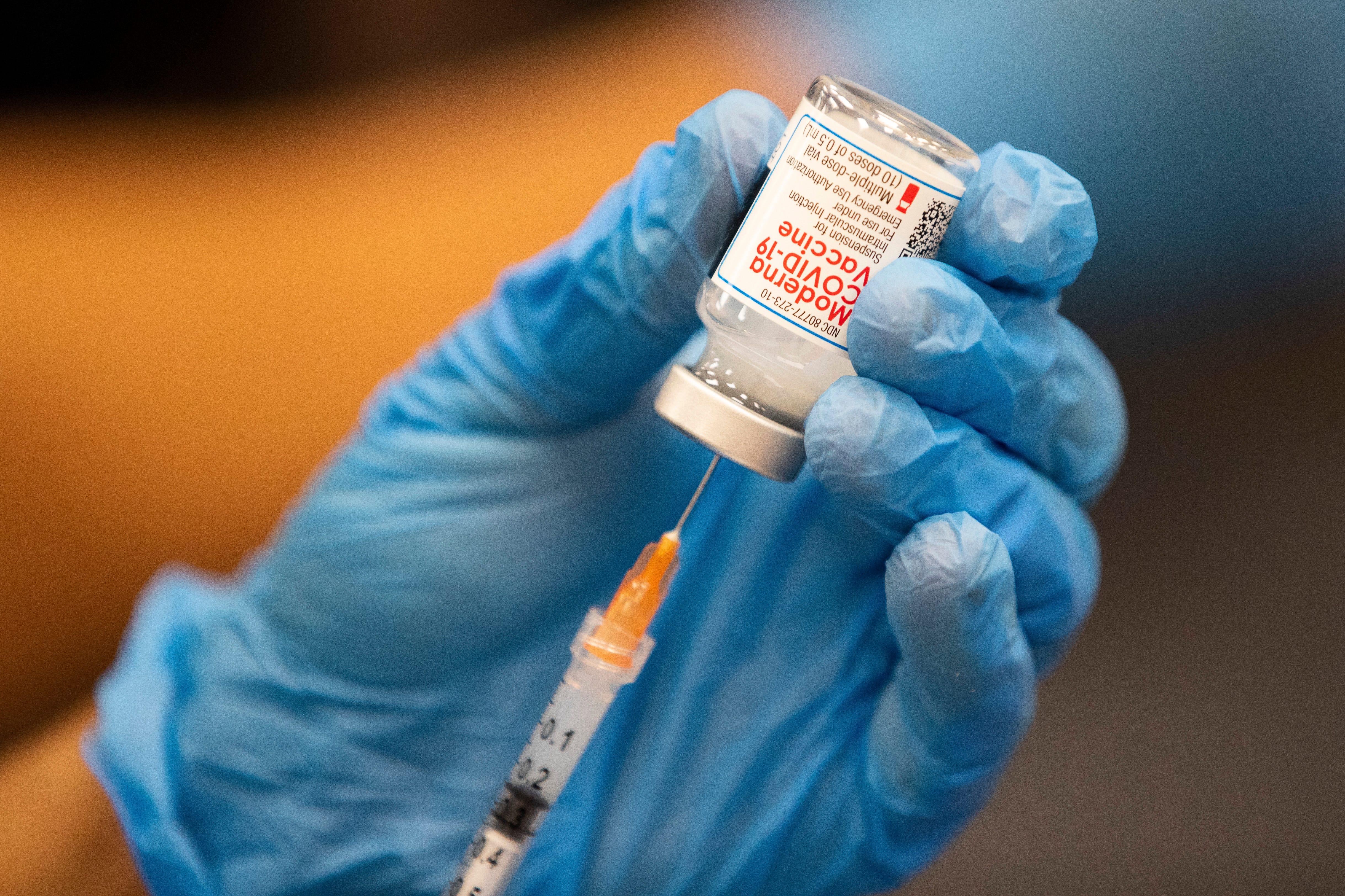 Covid, Carfi (Moderna): "Un vaccino unico per influenza e coronavirus"