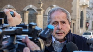 Covid, Crisanti: "E' sparito più del Pd grazie ai vaccini"