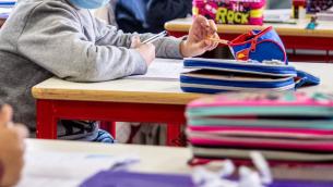Covid e scuola, confermato obbligo mascherina per minori di 12 anni