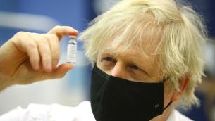 Covid Gb, Johnson: "Riapriremo a tappe"