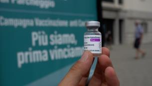Covid, Gimbe: "Rischio lockdown con 3,5 mln over 50 non vaccinati"