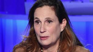Covid, Ilaria Capua: "Virus non andrà via, in inverno andrà rimessa mascherina"