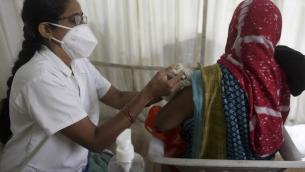 Covid India, superati i 411mila morti: quasi 31 milioni i contagi
