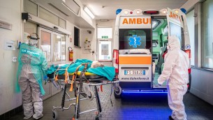 Covid, Iss: mortalità 9,5 volte più alta in over 80 non vaccinati