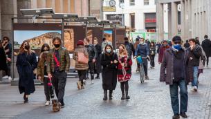 Covid Italia, Brusaferro: "Rt in calo, casi in decrescita in tutte le fasce di età"