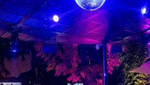Covid Italia, Costa: "Dall'11 via mascherine all'aperto e possibile apertura discoteche"