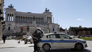 Covid Italia, lo studio: epidemia rallenta a metà aprile