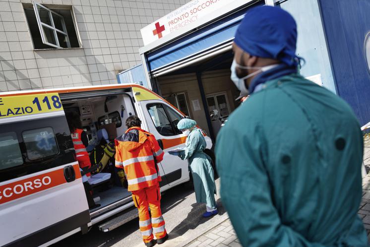Covid Italia oggi, variante indiana spaventa: bollettino regioni 27 aprile