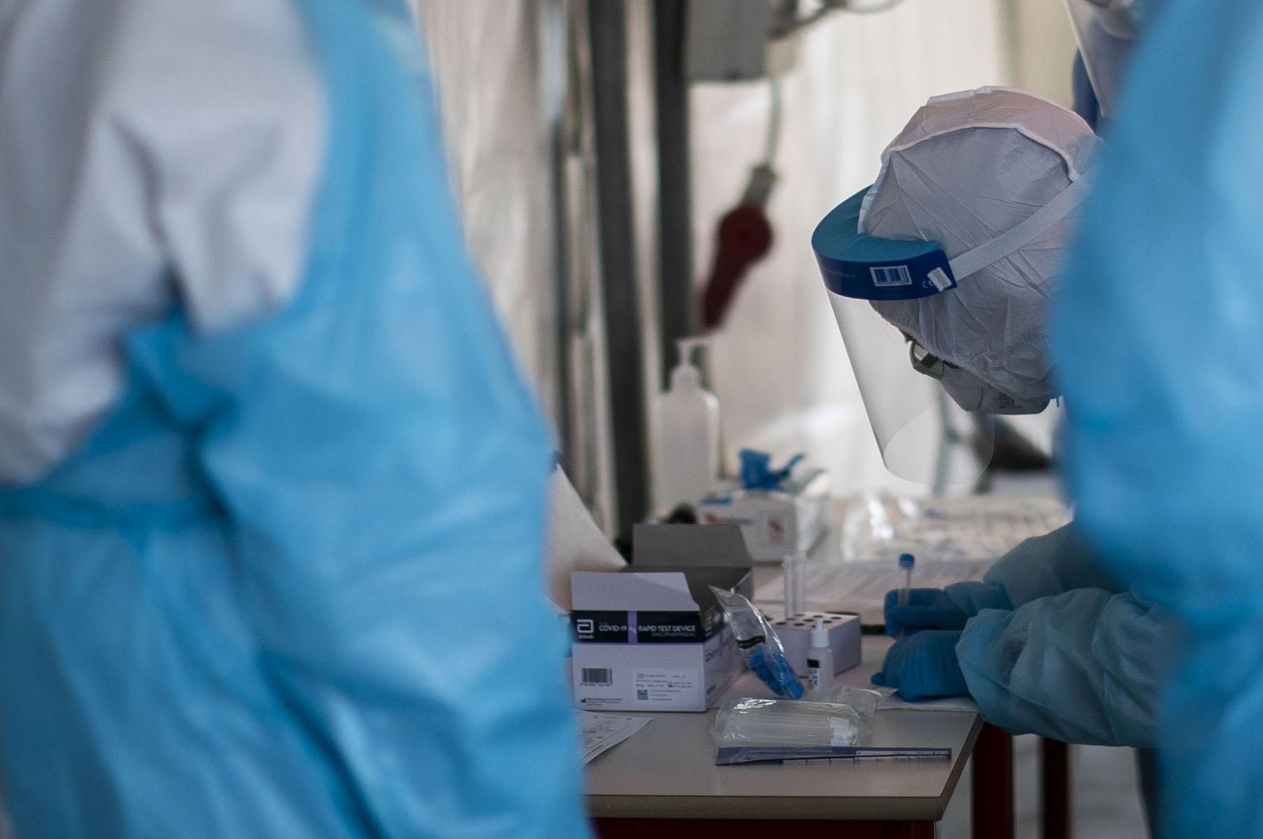 Covid Italia, Rezza: "Dati parlano chiaro, contagi in deciso calo"
