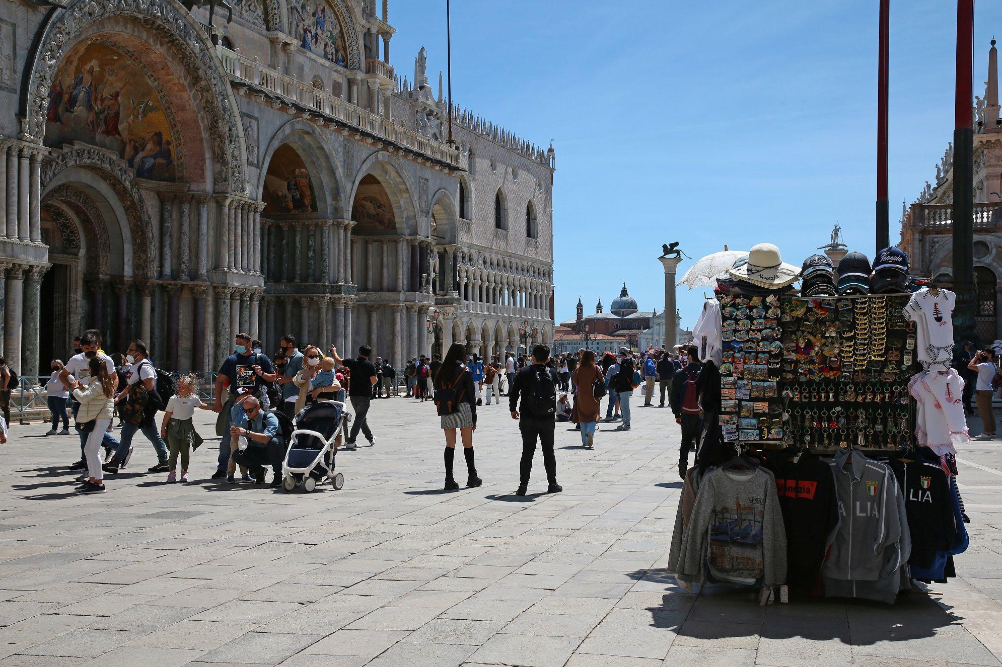 Covid Italia, su i contagi