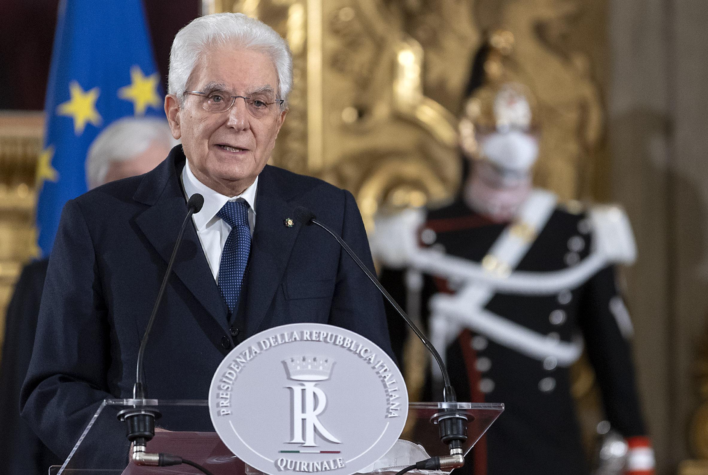 Covid, Mattarella: "Nell'Italia in emergenza mostrata unità e coesione"