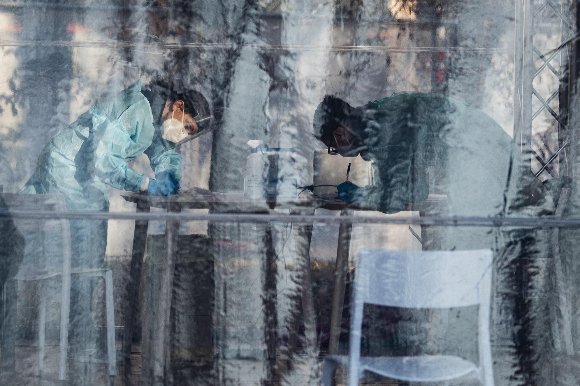 Covid oggi Italia, bollettino Protezione Civile e contagi regioni 21 aprile