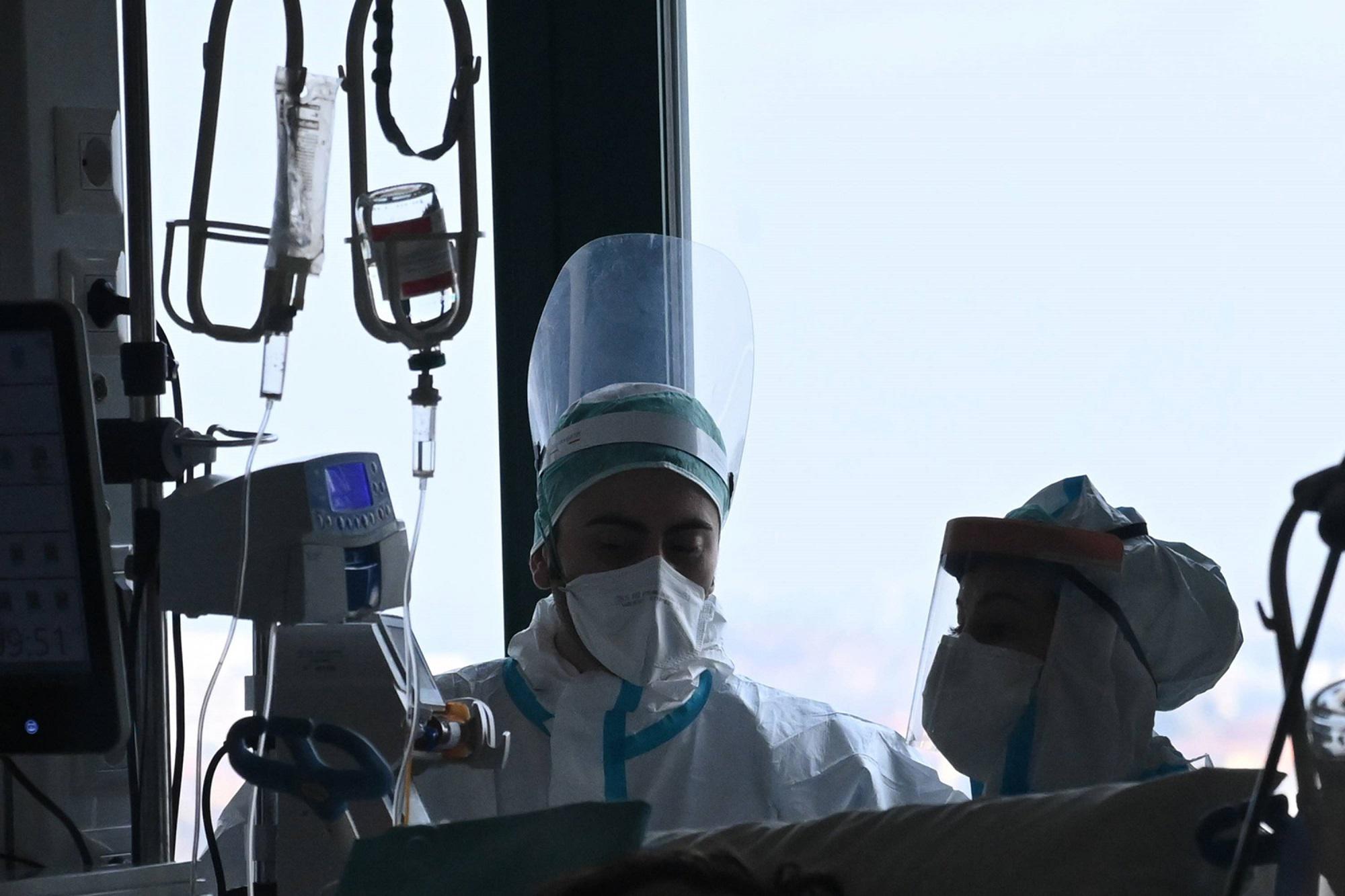 Covid oggi Italia, bollettino Protezione Civile e contagi regioni 9 gennaio