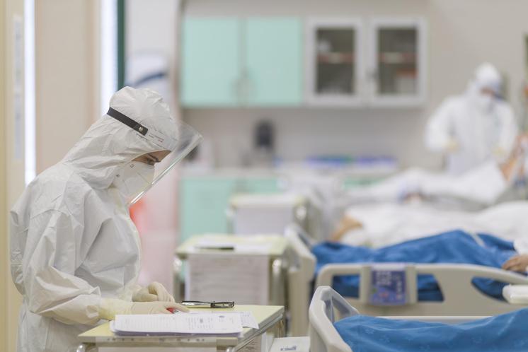 Covid oggi Italia, bollettino Protezione Civile e numeri contagi regioni