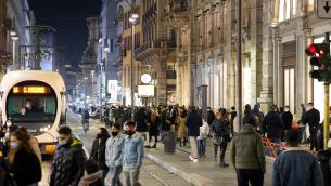 Covid oggi Italia, contagi in calo: quasi 150mila morti da inizio pandemia