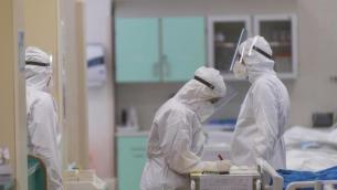 Covid oggi Italia e influenza, medici emergenza: "+20% ricoveri in 10-15 giorni"